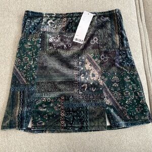 BRAND NEW Patterned Green Skirt UO